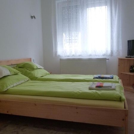 Keresztmama Haza Apartment Hajduszoboszlo Exterior photo