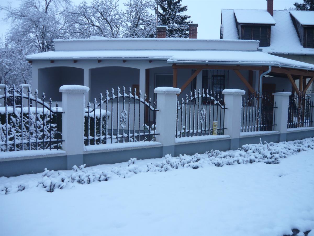 Keresztmama Haza Apartment Hajduszoboszlo Exterior photo